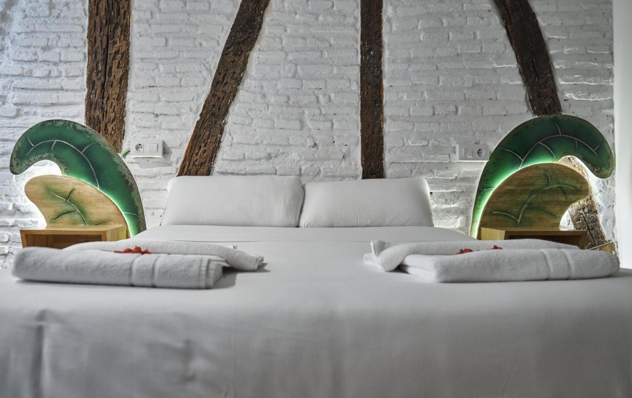Pension Aliciazzz Bed And Breakfast بلباو المظهر الخارجي الصورة
