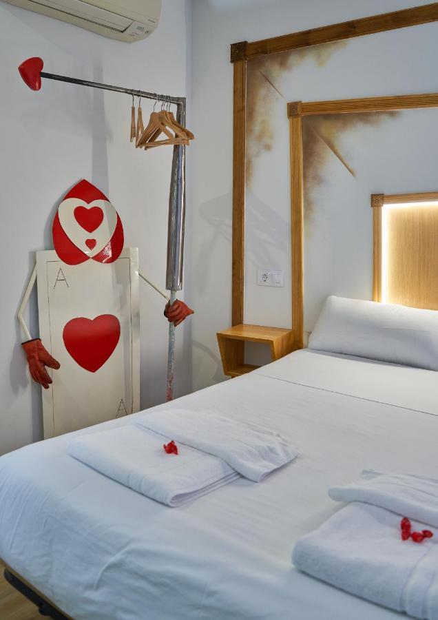 Pension Aliciazzz Bed And Breakfast بلباو المظهر الخارجي الصورة