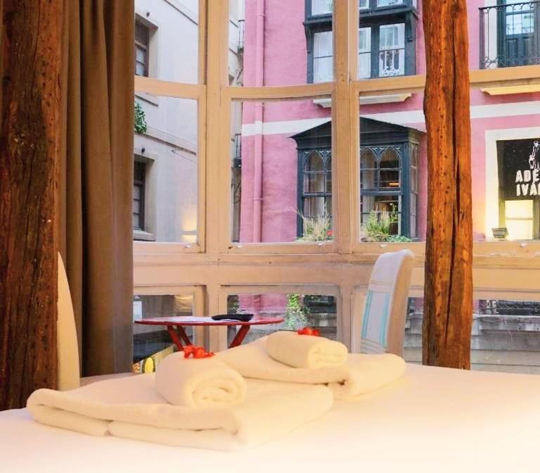Pension Aliciazzz Bed And Breakfast بلباو المظهر الخارجي الصورة