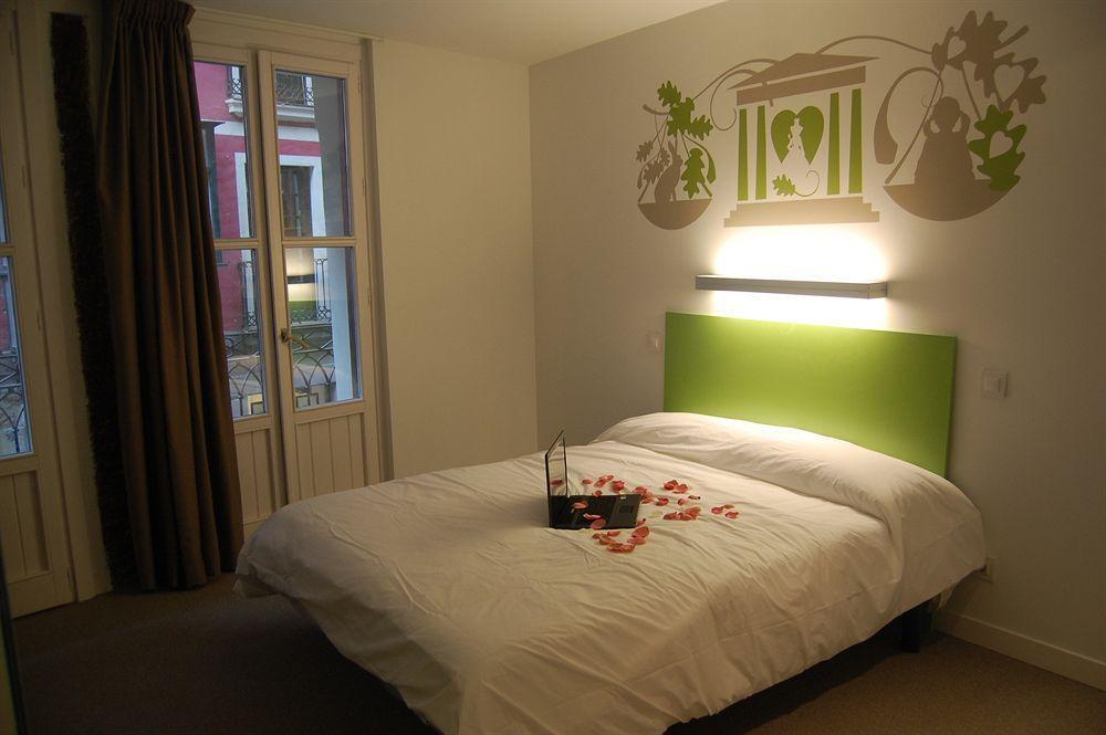 Pension Aliciazzz Bed And Breakfast بلباو المظهر الخارجي الصورة