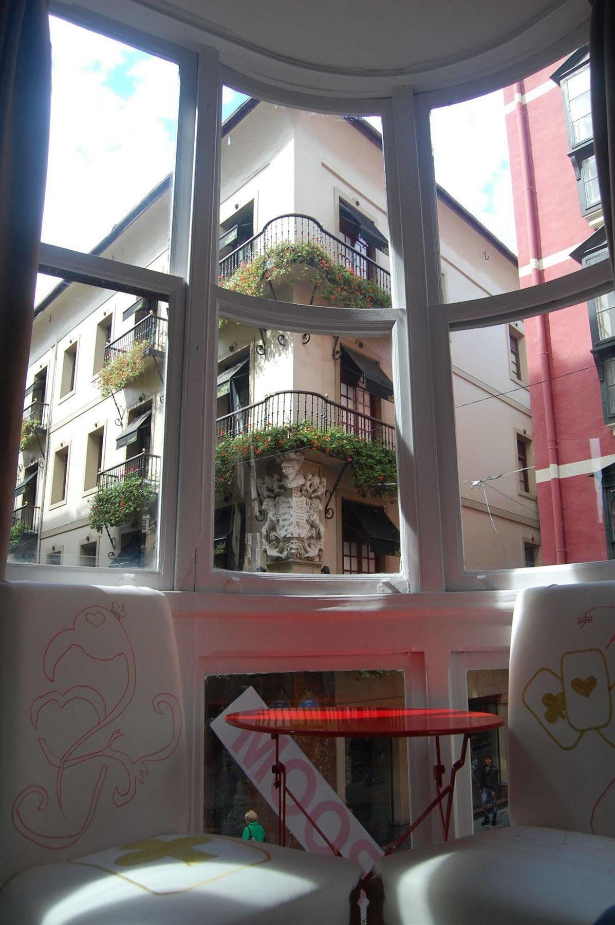 Pension Aliciazzz Bed And Breakfast بلباو المظهر الخارجي الصورة