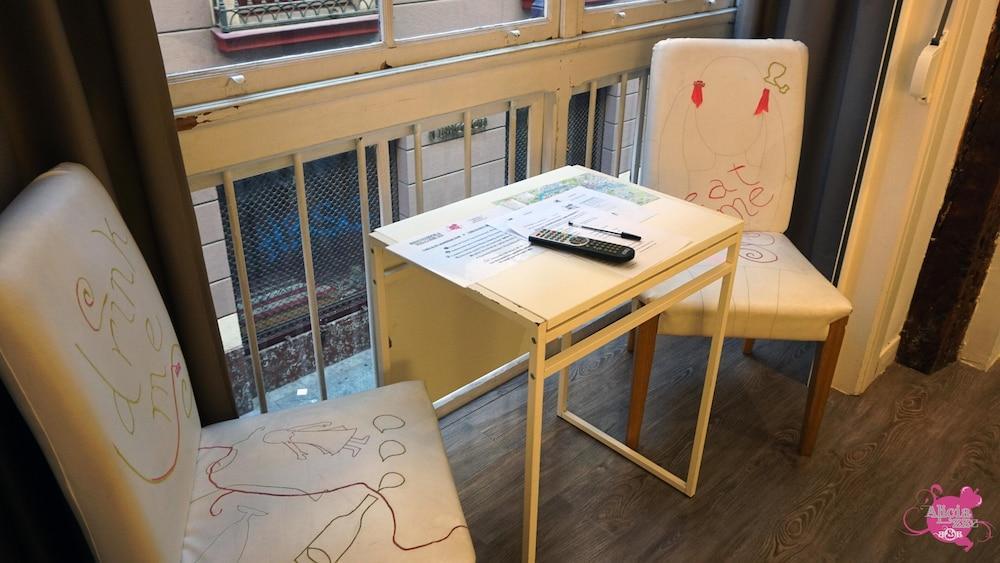 Pension Aliciazzz Bed And Breakfast بلباو المظهر الخارجي الصورة